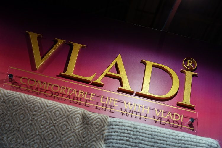 Стенд для компаниии VLADI