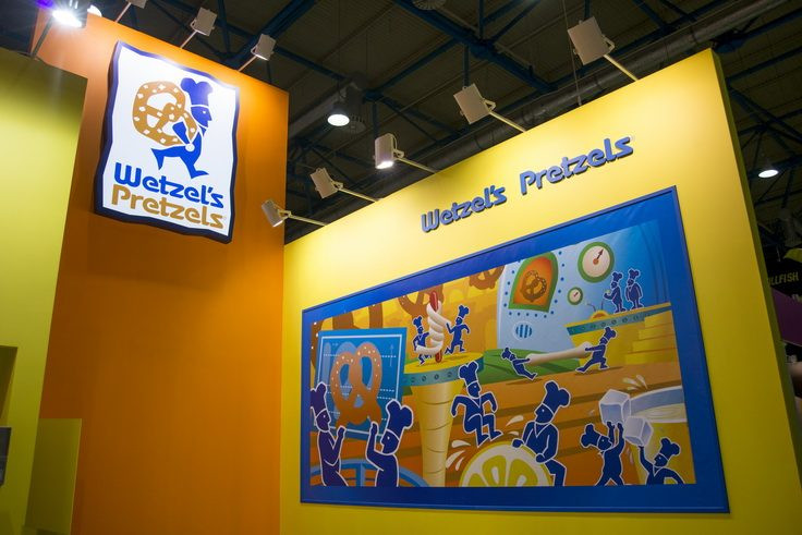 Стенд для Wetzels Pretzels