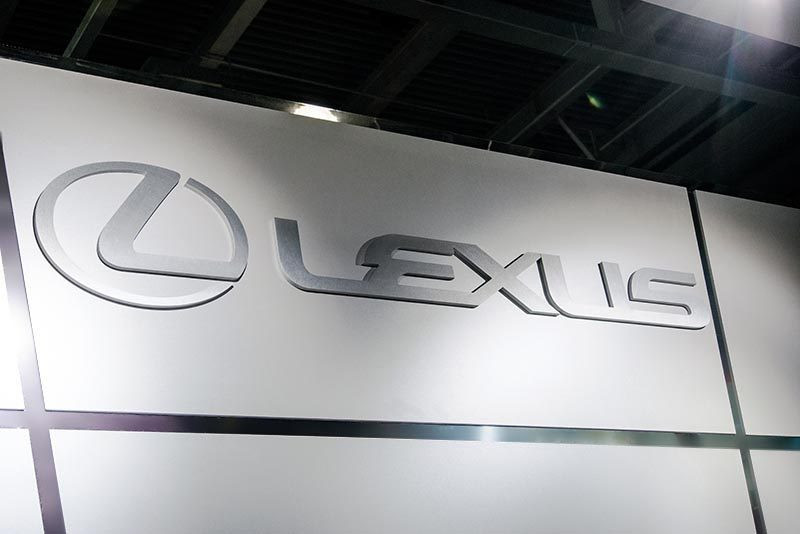 Стенд для LEXUS
