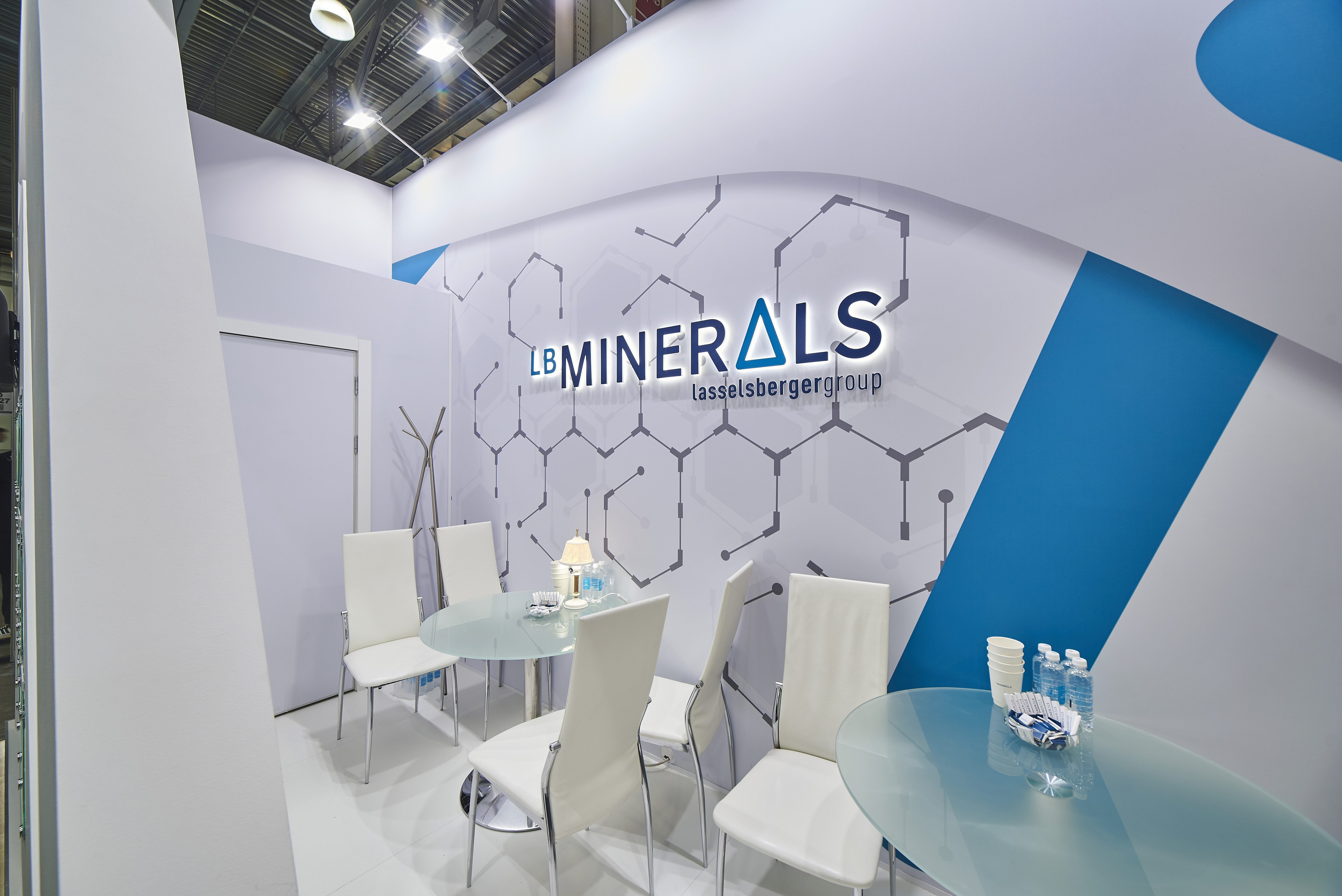 Stand for LBMinerals
