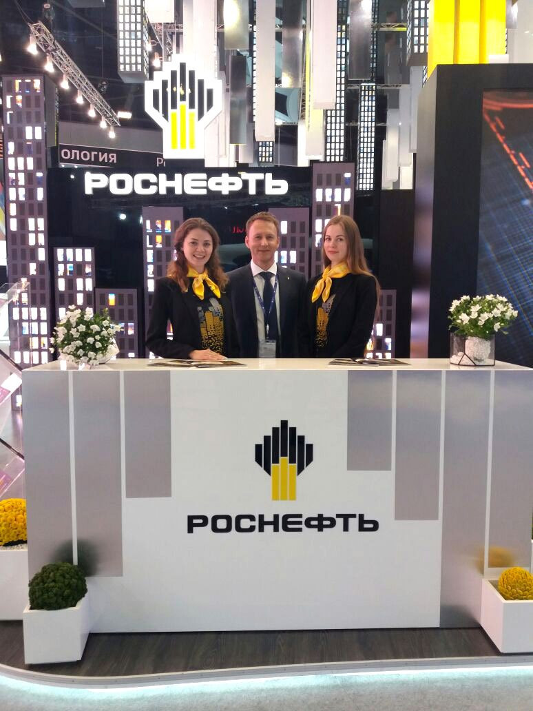 Uniform for Rosneft stand